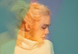 ดัง พันกร นักร้องสุดฮอตในตำนาน กับสไตล์การแต่งตัวที่เป็นเอกลักษณ์ จนใคร ๆ ต่างยกให้เป็นแฟชั่นนิสต้าอีกคนในวงการ ตามมา. X5baf Hglsjzhm