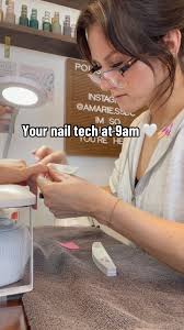 When your nail tech hits the bars and suddenly your next appointment comes  with free comedy hour—this is where the inspo (and the tea) comes from!  🥳😉🫶🏻