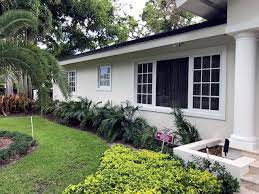 #2575383) , features 3 master bedrooms, 1 small bedroom, 4 baths, 1 den/bedroom, kitchen/dining room, florida room/breakfast area, large living room, illuminated swimming pool, patio and court yard, bbq, parking for 2 cars, located in the heart of south beach. Classic White Exterior In Miami Certapro Painters Of Central Miami