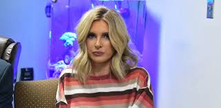 Lindsie Chrisley Says Shes Emotionally Drained Amid Todds Scandal