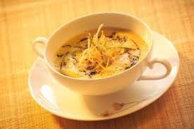 Kurbissuppe Mit Frittierten Gemusestreifen Vegetarisch Rezepte Johann Lafer Kurbissuppe Osterreich Essen Essen