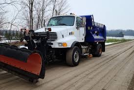 Info pl foto prewed kalian via wa di 081333606259. Foto Prewed Mobil Dump Truck 2008 Sterling Lt9500 Tandem Axle Dump Truck With Snow Plow 35 000 Oxford Mobile Fleet Salratech