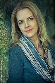 Book Review: The Wood's Edge