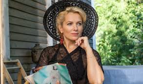 Она всегда хотела братьев или сестер, поэтому своих детей у нее много. Mariya Poroshina Biografiya Foto Lichnaya Zhizn Razvod Muzh Deti Rost I Ves 2021