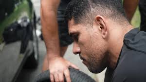 Alex Pereira and Melvin