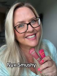 Nyx smushy matte lip balm is so good!!! #nyx #nyxsmushymattelipbalm  #mattelipbalm #review