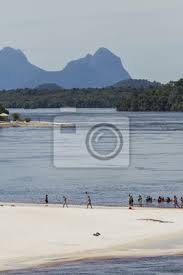 Hallo, ich habe da eine frage, kommt der rio negro sand von ada aus amazonien ? Rio Negro Sao Gabriel Da Cachoeira Stadt Amazonas Brasilien Fototapete Fototapeten Myloview De