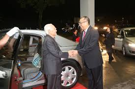 Bersama ketua menteri sarawak 24 apr 2017. Galeri Anugerah Perkhidmatan Cemerlang Category Konsert Ibu Pertiwiku Di Universiti Malaysia Sarawak Pada 21 10 17 Image Konsert Ibu Pertiwiku Di Universiti Malaysia Sarawak Pada 21 Okt 2017 Dihadiri Oleh Ybm Kkmm