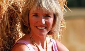 Karen Kirkbride's Instagram, Twitter & Facebook