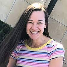 Jaclyn Deeter's Instagram, Twitter & Facebook