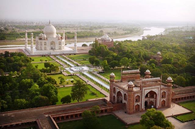 Image result for exterior garden of taj mahal"