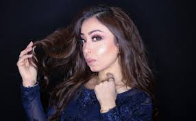 سُئل يوليو 8، 2016 بواسطة اسئلة متالق (132k نقاط) Ø£Ø¨Ø±Ø§Ø± Ø§Ù„ÙƒÙˆÙŠØªÙŠØ© ØªÙ‚Ù„Ø¯ Ø§Ù„ÙÙ†Ø§Ù†Ø© Ø´Ø±ÙŠÙ‡Ø§Ù† ÙˆØªØµÙ Ø§Ù„Ø£Ø®ÙŠØ±Ø© Ø¨Ø­Ø¨ Ø§Ù„Ø·ÙÙˆÙ„Ø© Ø§Ù„ÙˆØ·Ù† Ø§Ù„Ø®Ù„ÙŠØ¬ÙŠØ©