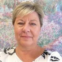 Suzette Shaffer's Instagram, Twitter & Facebook