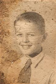 Billy Blunt's Instagram, Twitter & Facebook