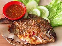 Ikan kerapu rangup bersos masam manis. Resep Masakan Ikan Ikan Bawal Asam Pedas 1001 Resep Masakan Indonesia Resep Ikan Resep Masakan Indonesia Resep Masakan