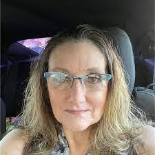 Leanne Farmer's Instagram, Twitter & Facebook