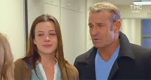 En enregistrant la sortie, on avait laissé de côté un vieux morceau : Les Mysteres De L Amour Mort Jimmy Nicolas Succes D Audience Accentue En Replay Toutelatele