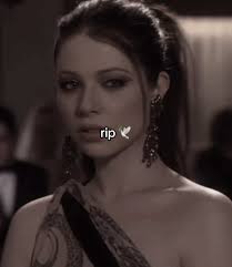 Understanding the Truth Behind Michelle Trachtenberg's Appearance