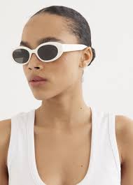 Eyeglasses Gentle Monster White Sunglasses Deals (Gentle Monster Jennie  Fish Tail Sunglasses White/Gray (W2) in)