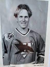 Han fyller 53 år den 21 mars. Johan Garpenlov ×'×˜×•×•×™×˜×¨ Stopp 6 Pa Min Resa Vart Bortbytt Till Sharks Vid Trejding Deadline For Mig Bra Da Min Istid Var Begransad Hade En Riktigt Bra Tid I Sharks K Kisio