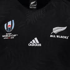 Over four months, they face the demands of the most physically grueling team sport on the planet to uphold a legacy of excellence and dominance that goes back well over a century. Camisa Adidas All Blacks Home 2020 Copa Do Mundo De Rugby Futfanatics