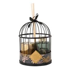 Votre decorations ne invariablement pas devrait être cher en raison du fait un bon nombre à. Coffret Bougie Et Diffuseur De Parfum Bois Precieux 80ml Smoky Maisons Du Monde