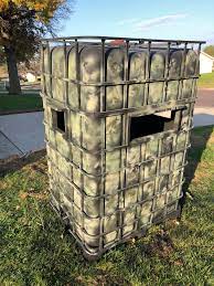 Pin By Stu Smith On Deer Hunting Shack Hunting Blinds Hunting Stands
