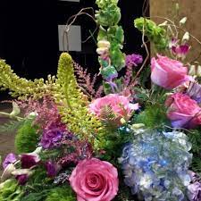 We partner with colleges and universities all throughout kansas. Photos At University Flowers 1700 Sw Washburn Ave