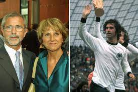Gerd müller played at the international level for west germany and scored 68 goals in 62 appearances. Gerd Muller Eats Next To Nothing And Lies In Bed All Day Reveals Emotional Wife As Germany Hero 74 Battles Dementia