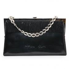 Check spelling or type a new query. Collector Sac Dior En Cuir Verni Noir Mat Des Annees 70