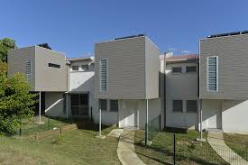 Type F3 Et F4 En Duplex Annee De Realisation 2016 Localisation Riviere Salee Architecte Agence D Architecture En 2020 Agence Architecture Logement Maison Style