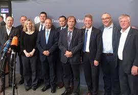Die spd kommt dagegen auf kein zweistelliges ergebnis mehr. Afd Sachsen Afd Sachsen Unsere Bundestagsabgeordneten Facebook