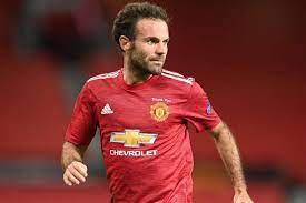 Born 28 april 1988) is a spanish professional footballer who plays as a midfielder for premier league club manchester united and the spain national team.he mostly plays as a central attacking midfielder, but he can also play on the wing. Juan Mata Reveals Why He Remained At Manchester United Despite Offers To Leave This Summer