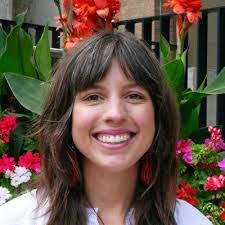 Sandra Currier's Instagram, Twitter & Facebook