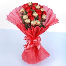 (please note that the type and color of the flowers may vary according to. Roses Ferrero Rocher Chocolate Bouquet Winni In