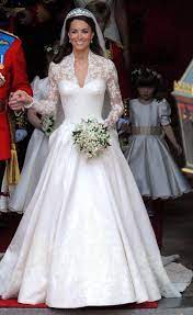 Photos of princess diana, princess beatrice, the queen, princess eugenie, duchess camilla, sophie wessex related: 10 New Rules For Wedding Dresses Belo Vestido De Noiva Vestido Casamento Civil Vestido De Noiva Renda