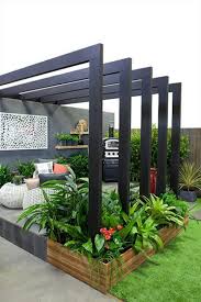 Pour fabriquer votre pergola, voici ce qu'il vous faudra : 19 Jolies Pergolas Pour Transformer Votre Terrasse En Petit Coin De Paradis