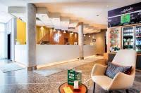 Güneşlenme terası, güneş terası, bahçe gibi imkanları sunan holiday inn münchen süd hellabrunn hayvanat bahçesi'dan 2.8. Holiday Inn Munchen Sud Deutschland Munchen Booking Com