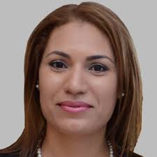 Young mother's lung cancer surgery with precision