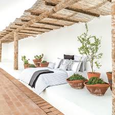 Salon de jardin > 12051 produit(s) transat, chilienne & relaxation > 26596 produit(s) coussins, entretien et protection > 33687 produit(s) Amenager Un Lit Exterieur Dans Le Jardin