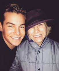 Mum of Love Island's Chris reckons it's "scripted"