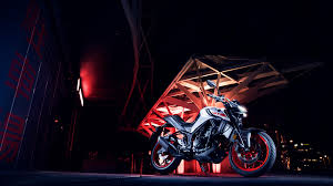 If the front half is hidden, there are actually no differences between the both. Mt 03 Motorcycles Yamaha Motor