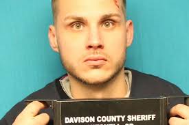 Sioux Falls man pleads not guilty to three burglaries of Emery bar, held