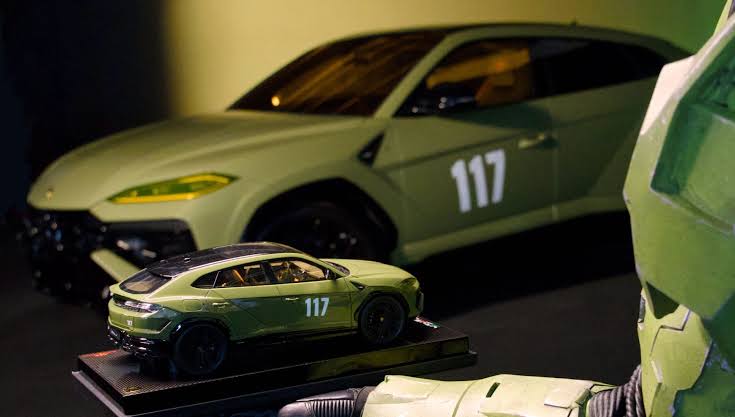 Lamborghini e Halo criam edição especial de SUV Master Chief para celebrar lançamento de Campaign Evolved