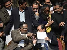 This video is about the chief justices of india. Supreme Court Judges Address The Media Live Updates Stunning Mutiny In Supreme Court Ranks 4 Judges Take On Chief Justice Of India
