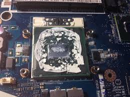 Thermopaste Kering Pada Prosesor Aplikasi Dan Penggantian Thermal Paste Di Laptop