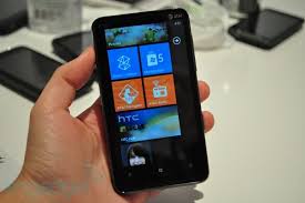 HTC HD7S