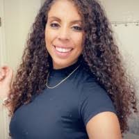 Hannah Lunt's Instagram, Twitter & Facebook