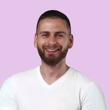 Most cold LinkedIn messages don't work. But this one did. When Rich Ha  reached out to me