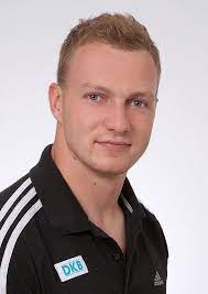 Francesco friedrich, né à pirna en saxe, vient au bobsleigh avec son grand frère david après avoir pratiqué l'athlétisme alors qu'il est âgé de 16 ans. Francesco Friedrich Alchetron The Free Social Encyclopedia